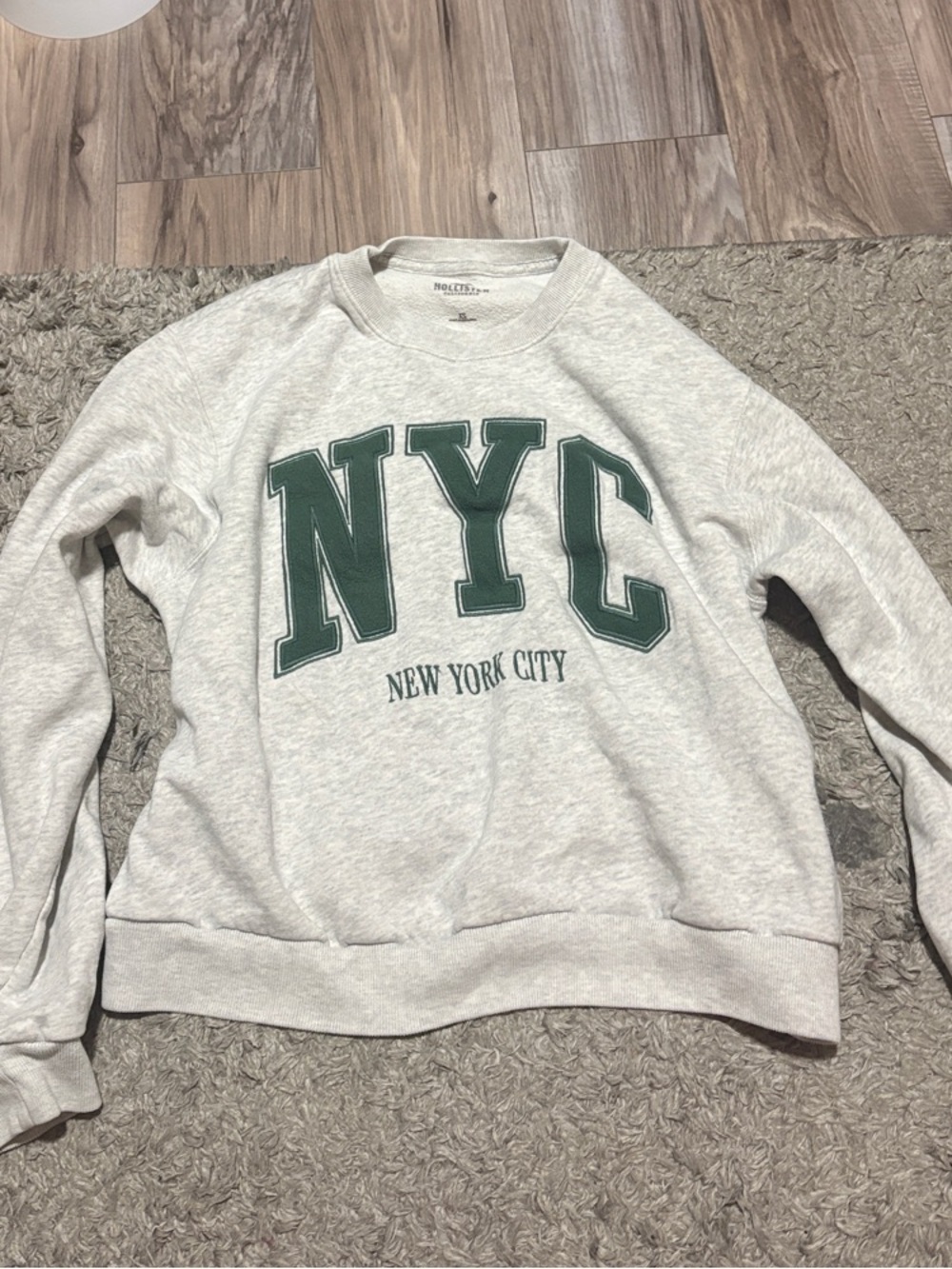 Hollister NYC New York City Graphic Crewneck Sweatshirt Gray Green XS